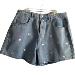 Cider Pink Heart Light Wash 100% Cotton Plus Size Denim Shorts